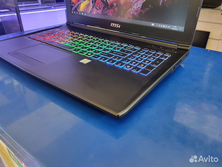 Игровой ноутбук MSI Intel Core i7-7700HQ GTX1050