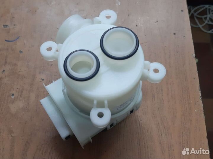 Распределитель потоков воды