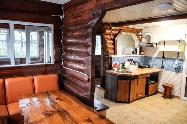 Дом 64 м² на участке 4 сот.