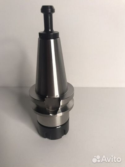 Патрон цанговый BT35