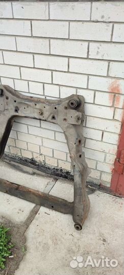 Подрамник передний xtrail t31