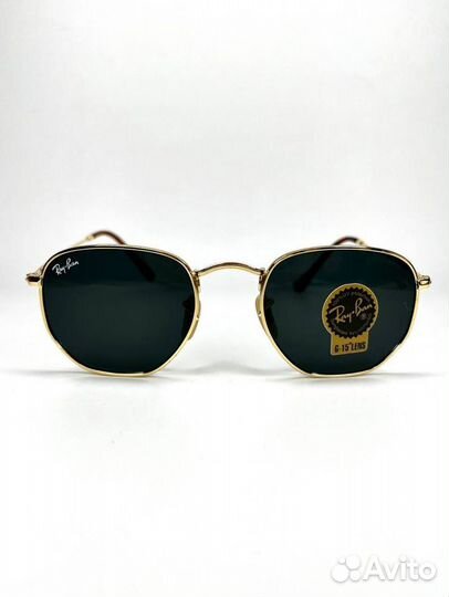 Очки RayBan от солнца Артикул: RB8202