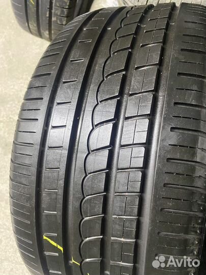 Pirelli P Zero Rosso 245/40 R17