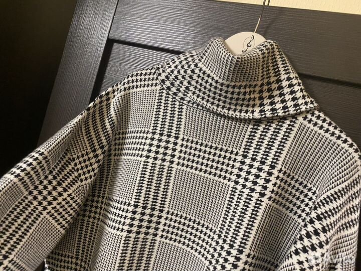 Свитера Zara, Stradivarius