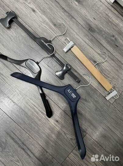 Оригинальные брендовые пакеты, коробки, вешалки