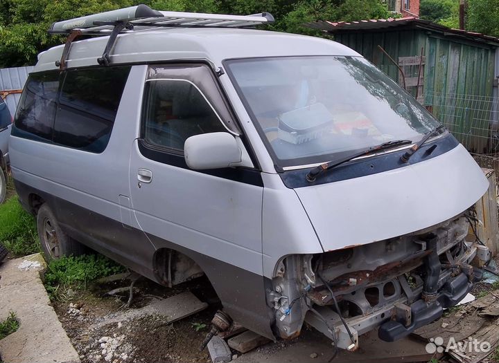 Кузов Toyota town ace целый
