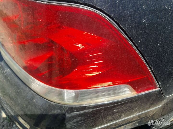 Opel Astra H седан