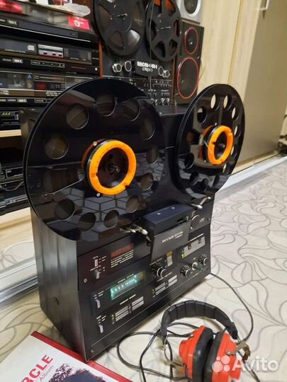 Катушечный магнитофон -приставка Иссык куль 101-1