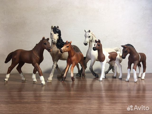 Фигурки лошадей Schleich