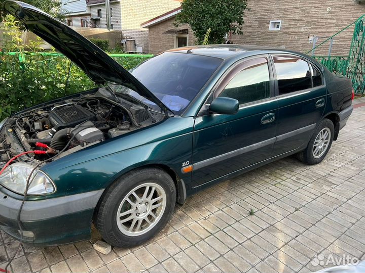 Toyota Avensis 2.0 AT, 2001, 303 000 км