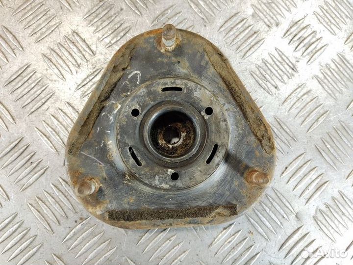 Опора переднего амортизатора Toyota Corolla e120