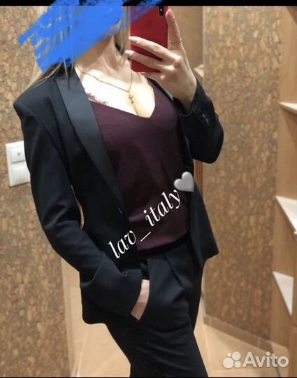 Костюм женский