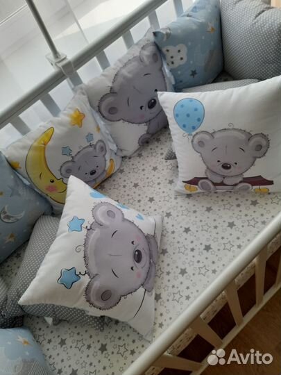 Бортики в детскую кроватку новые