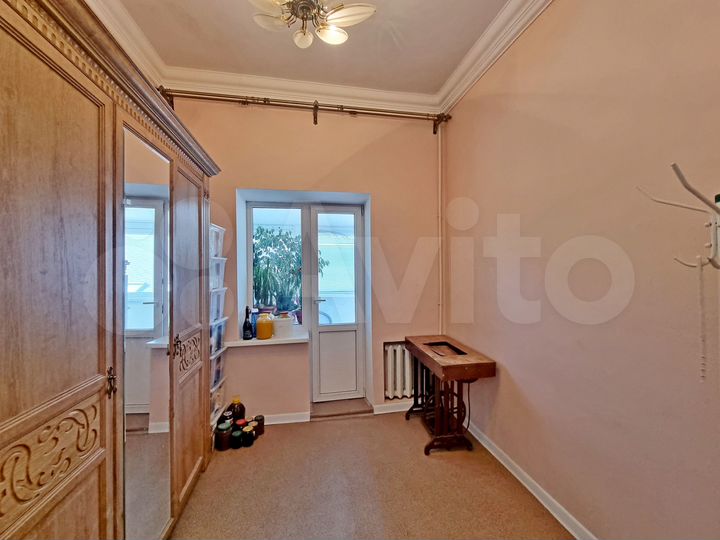 3-к. квартира, 60 м², 3/3 эт.