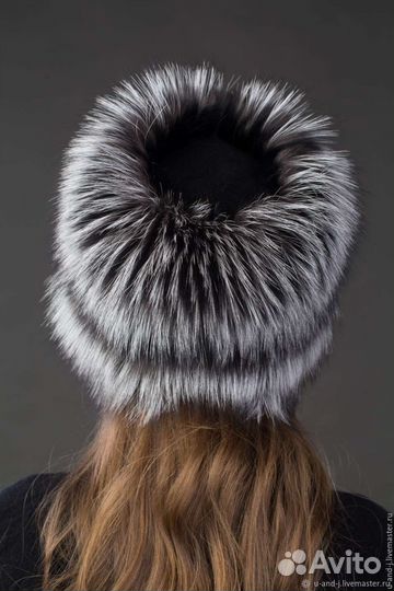 Шапка женская вязаная