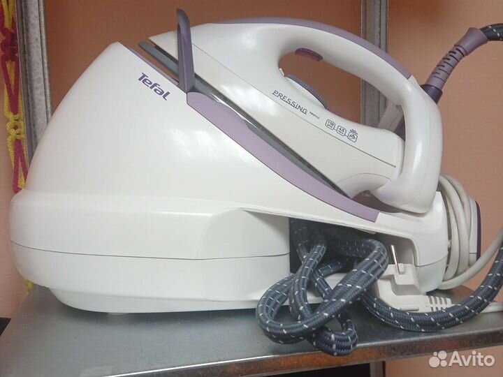 Утюг с парогенератором