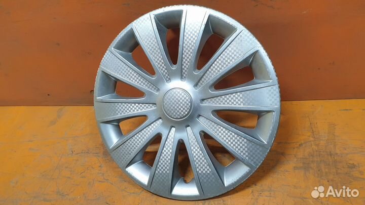 Колпаки 14 диаметр - 3 штуки