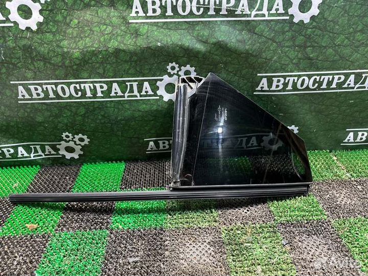 Форточка двери задняя правая Lexus Ls 2017-2023
