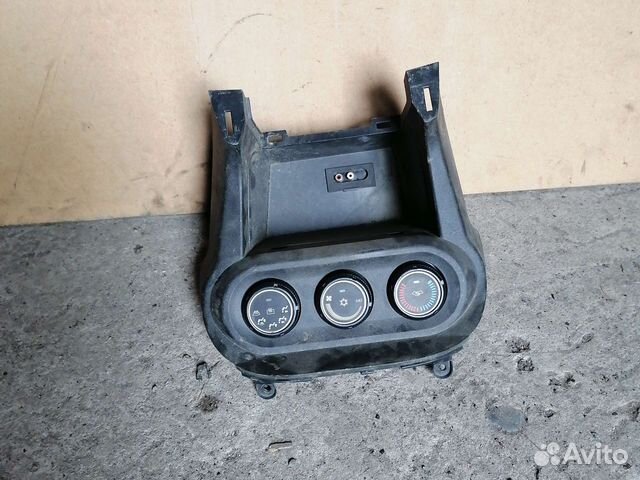 Блок управления печкой Mitsubishi Lanser 10 X