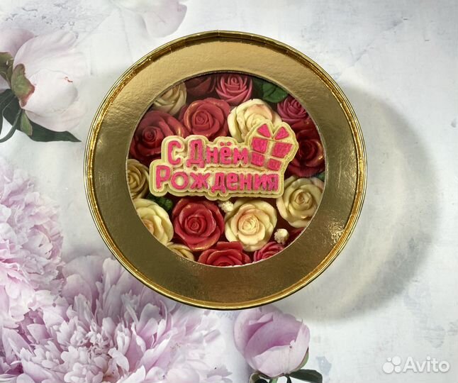 Сладкий подарок на день рождения из шоколада