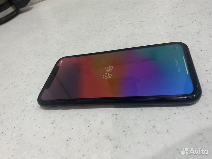 iPhone Xr, 64 ГБ