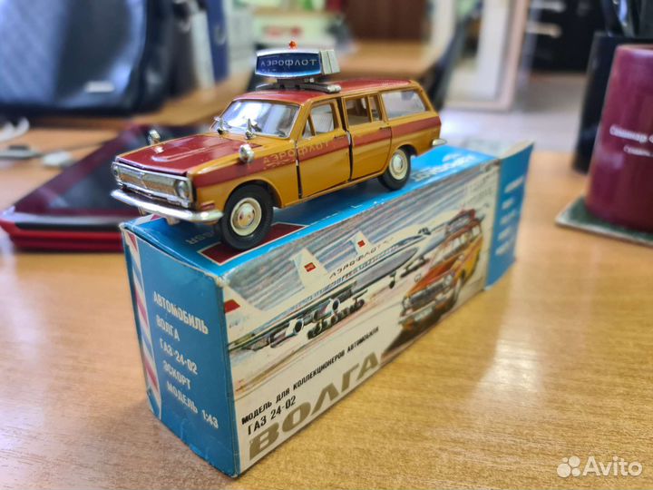 Модель СССР 1 43. Волга 