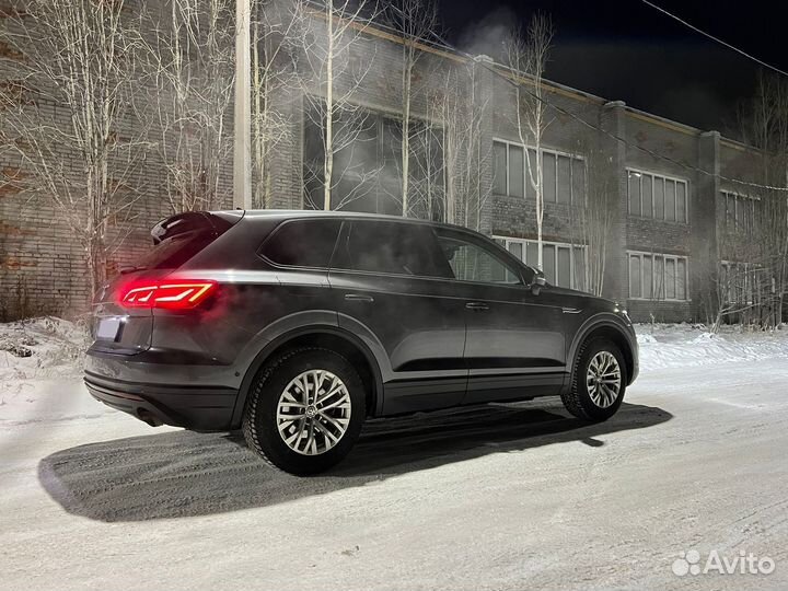 Volkswagen Touareg 3.0 AT, 2019, 260 000 км