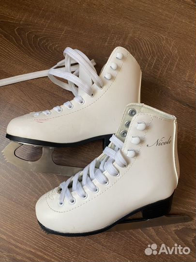 Коньки фигурные детские 30 размер