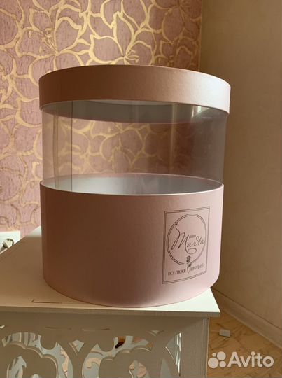 Картонные шляпные коробки