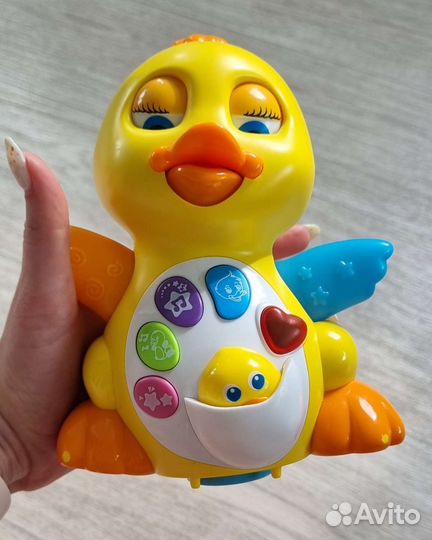 Игрушка Утка итерактивная
