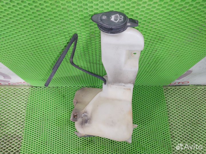 Бачок стеклоомывателя Cadillac Escalade GMT800