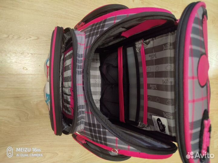 Рюкзак школьный для девочки ортопедический DeLune