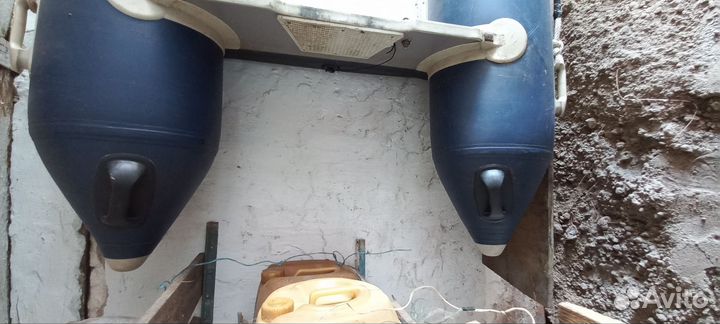 Вёсельная лодка