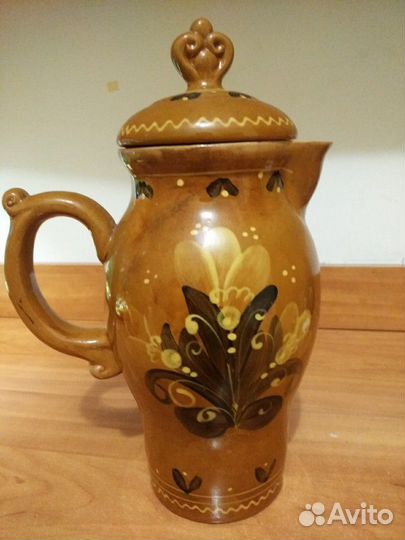 Кувшин с крышкой