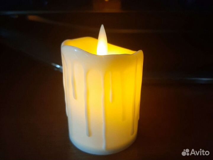 Красная светодиодная свеча