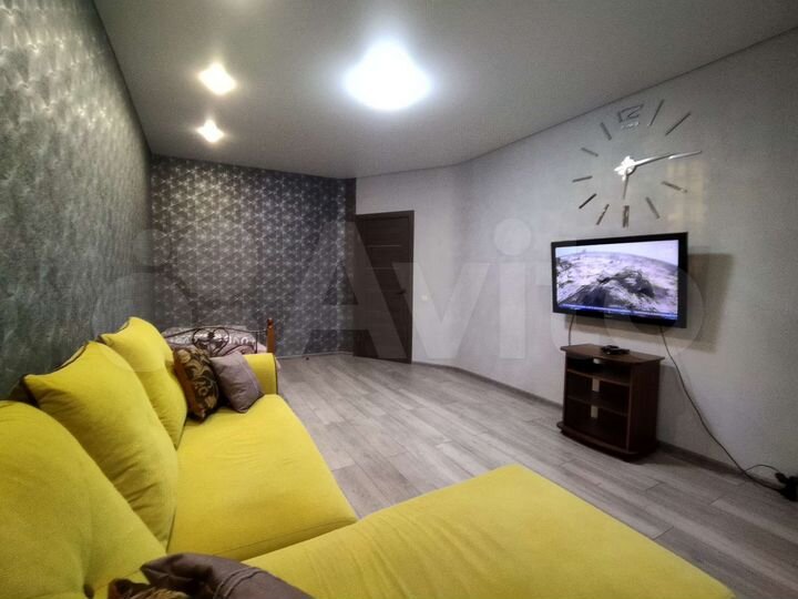 2-к. квартира, 70 м², 2/5 эт.