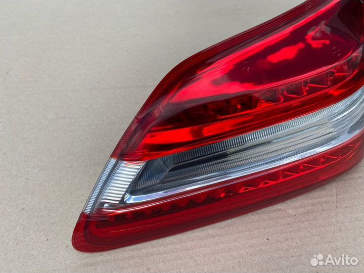 Фонарь задний левый Nissan Teana J32 VQ25