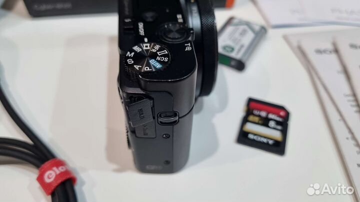 Sony Cyber-shotDSC-RX100M5