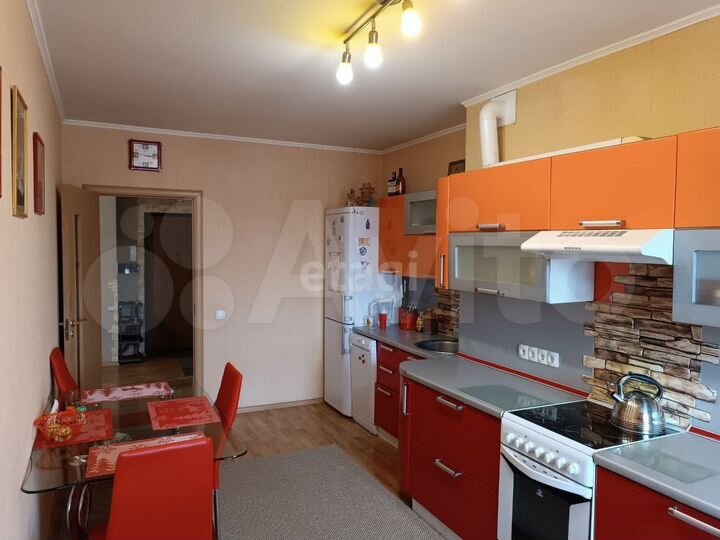 2-к. квартира, 66,5 м², 3/18 эт.