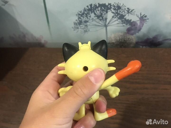 Игрушка из макдоналдс