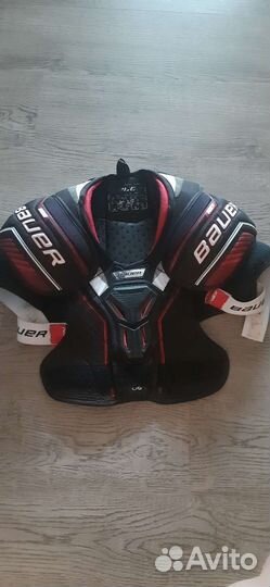 Нагрудник хоккейный bauer