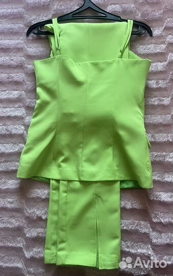 Брючный костюм 36 размер