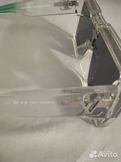 Louis vuitton солнцещащитные очки новые