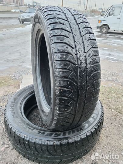 Bridgestone Ice Cruiser 7000 235/60 R18 107T