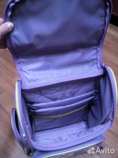 Школьный ранец