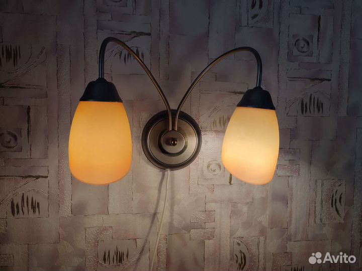 Настенный светильник бра