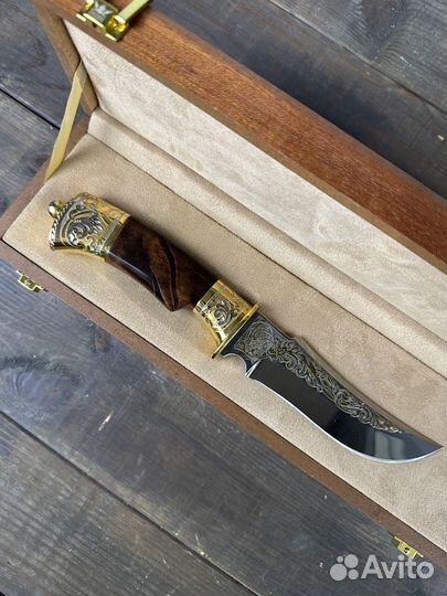 Нож коллекционный ручной работы