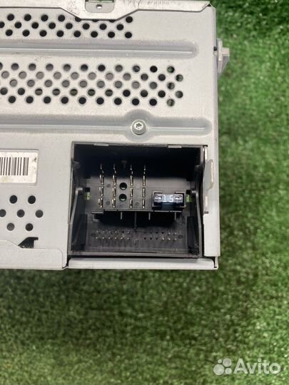 Магнитола Skoda Fabia 2