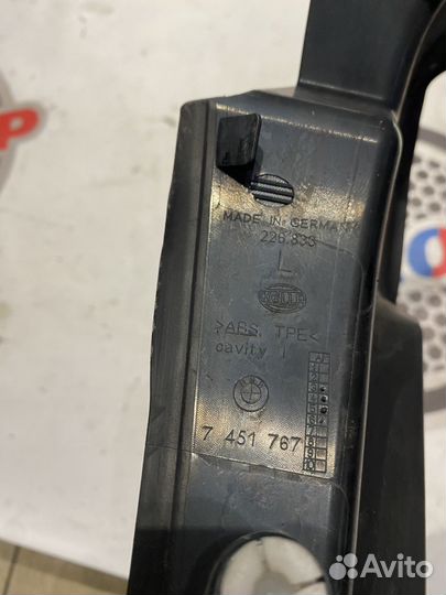 Водосточный желоб Лев. 63217451767 бмв X7 2019г 3л