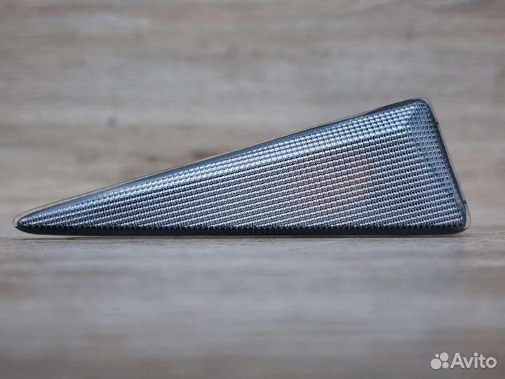 Повторитель поворотника Renault Megane Scenic II